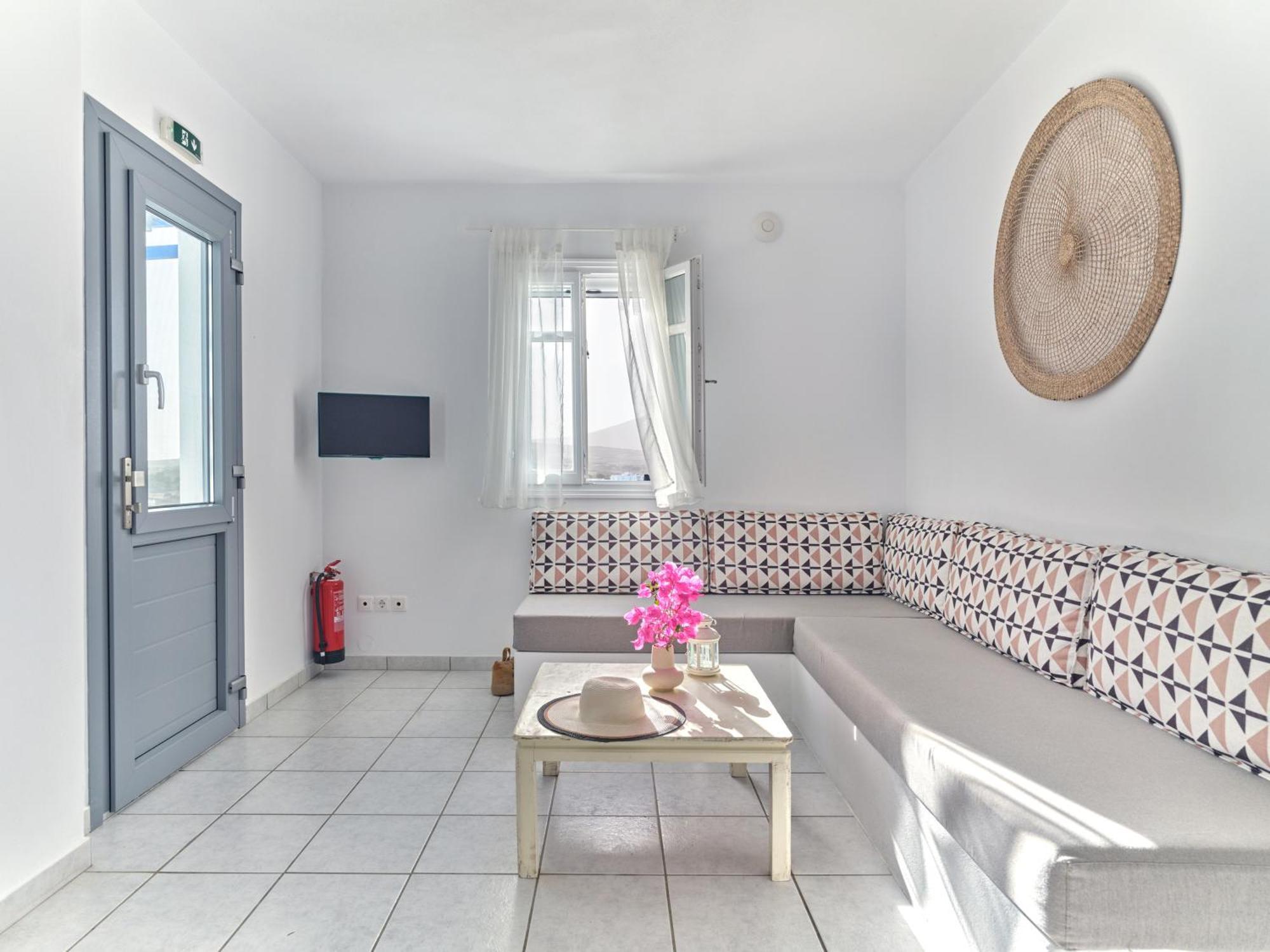 Cleopatra Seaside Homes * Piso Livadi