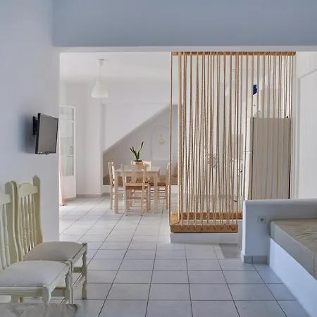 Cleopatra Seaside Homes, Logaras, Paros Piso Livadi Exterior photo